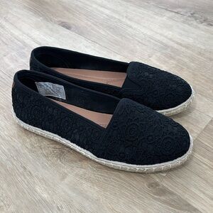 NEW Women’s Lace Detail Espadrilles